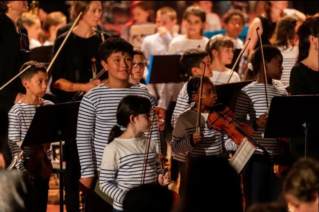 Labellisée ville 100 % éducation artistique et culturelle, la ville de Brest propose de nombreux dispositifs d'accès à la culture à ses jeunes, comme ici l'orchestre Demos.