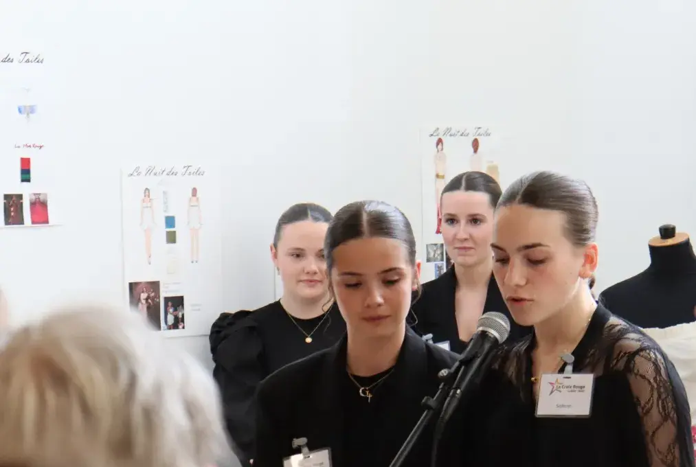 Présentation d'un projet mené par des élèves du lycée La Croix rouge lors de la Nuit des musées