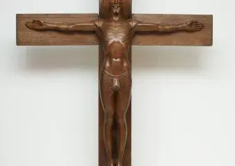 Georges LACOMBE, Christ, 1898, acajou, collection musée des Beaux-Arts de Brest